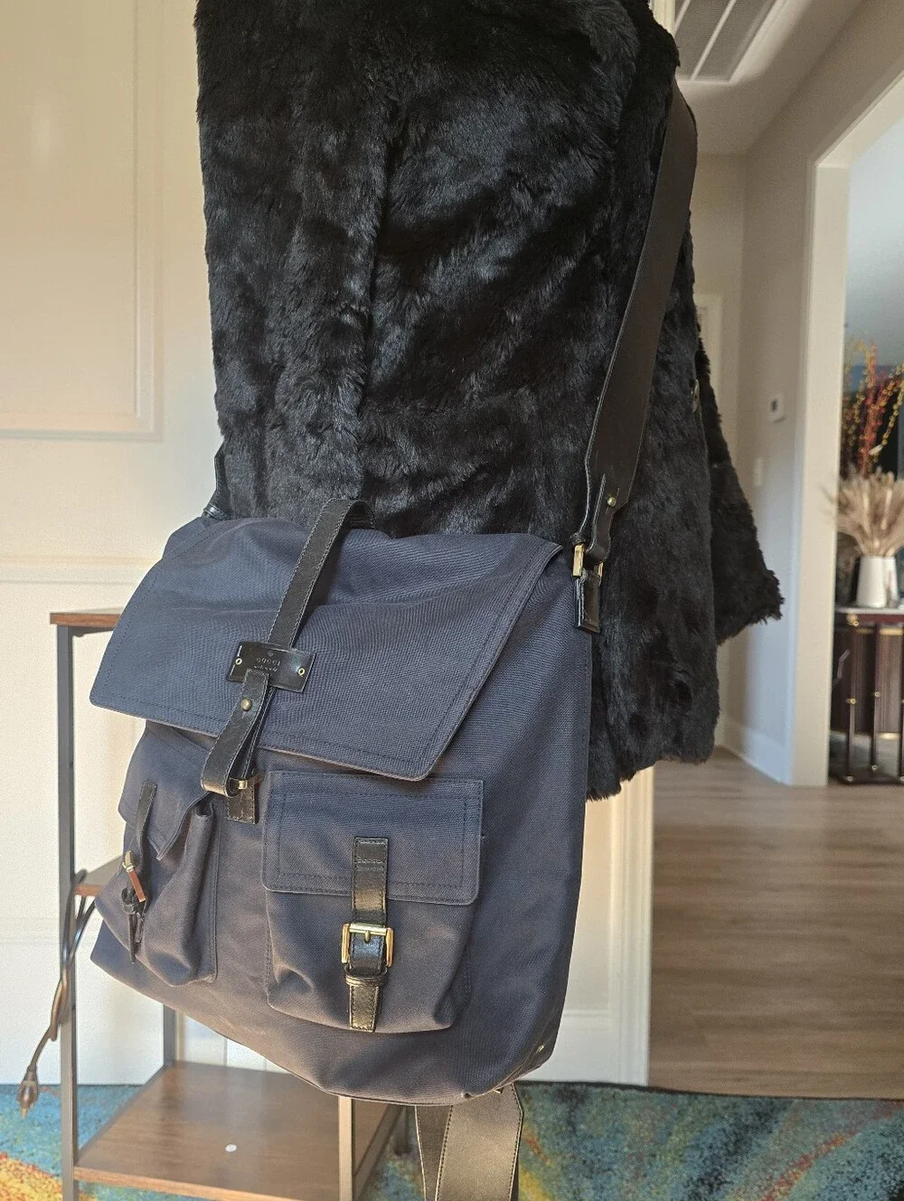 Gucci versatile navy